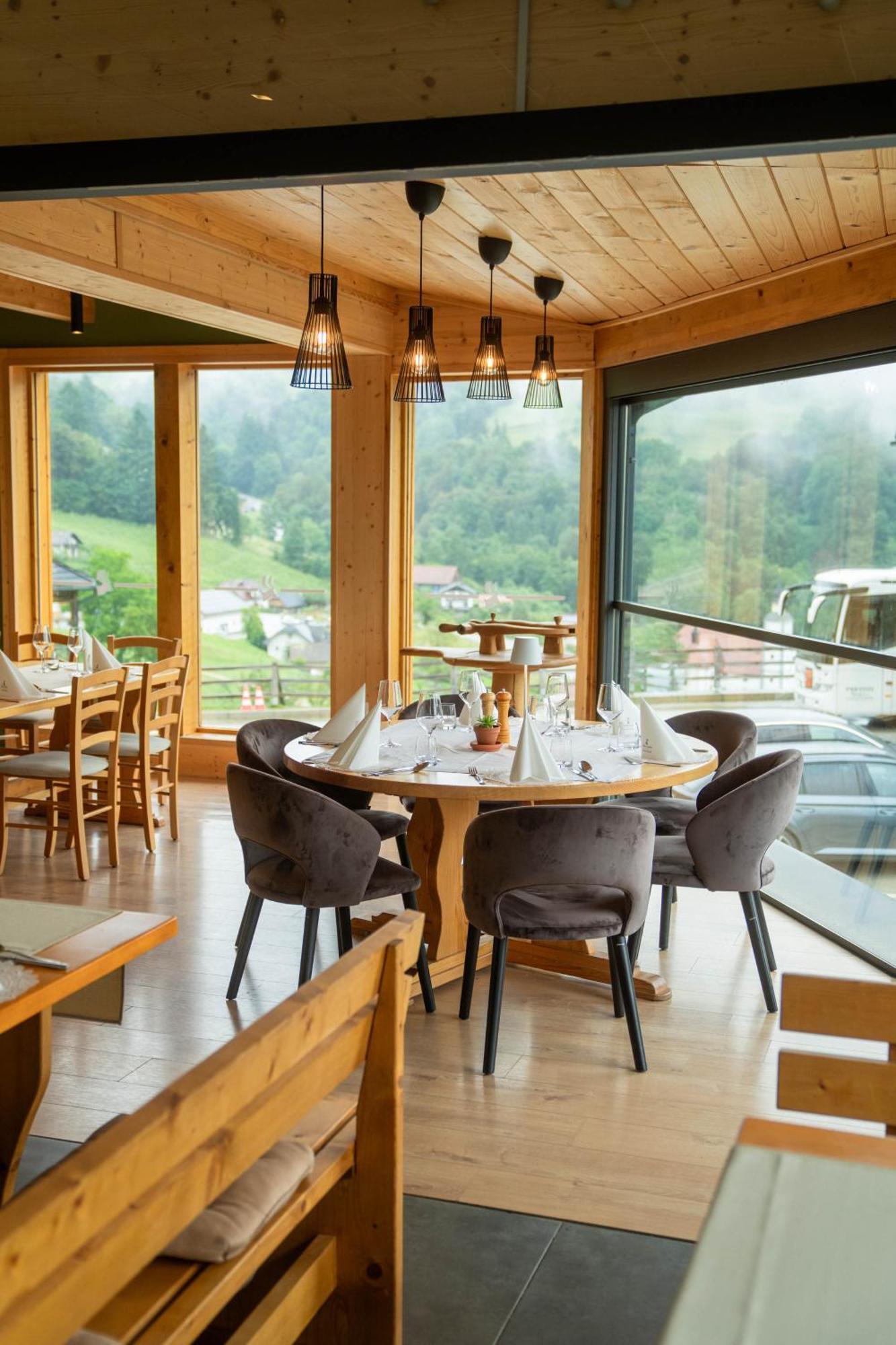 Guesthouse Jelenov Greben Podcetrtek Esterno foto
