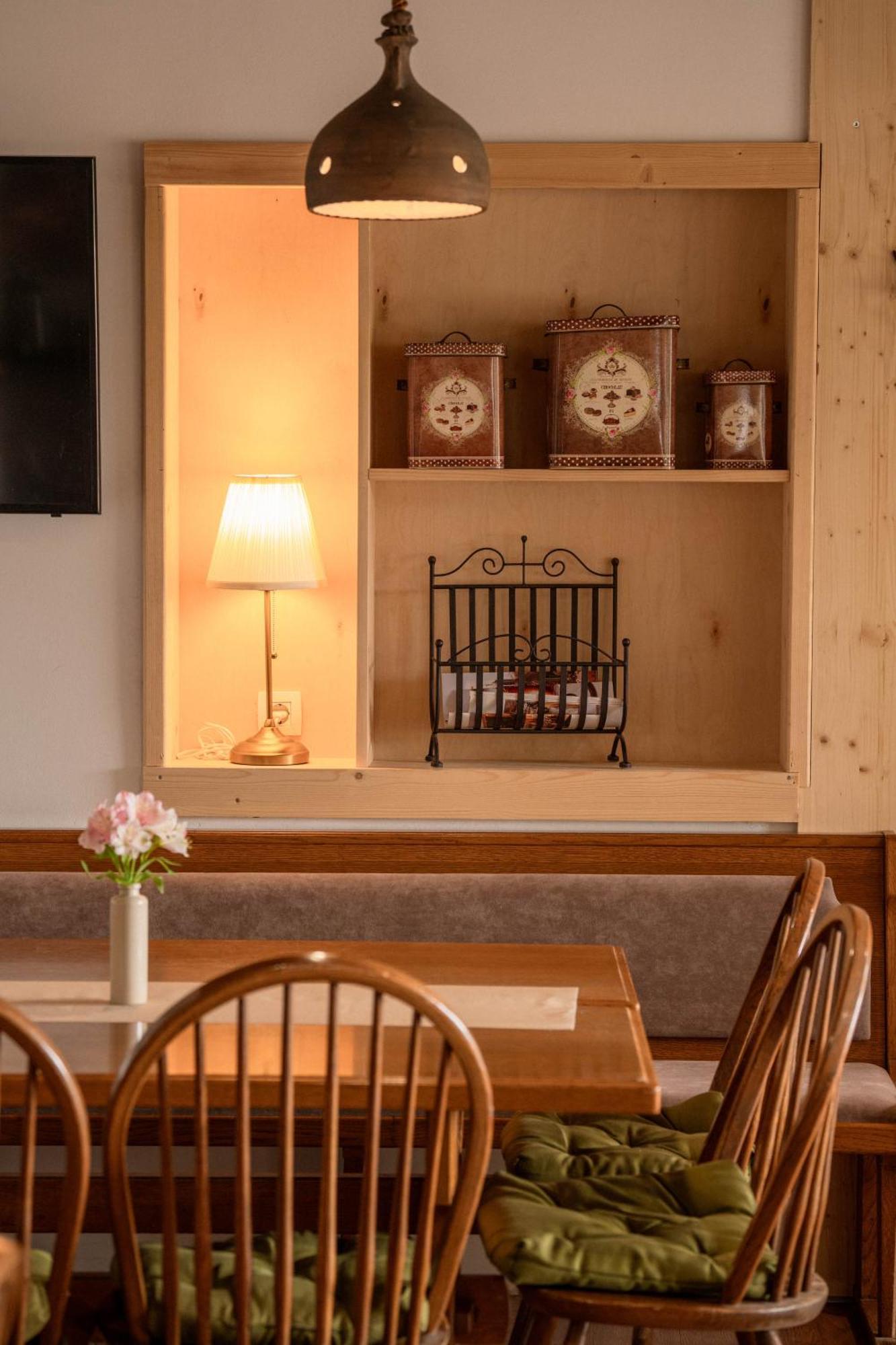 Guesthouse Jelenov Greben Podcetrtek Esterno foto