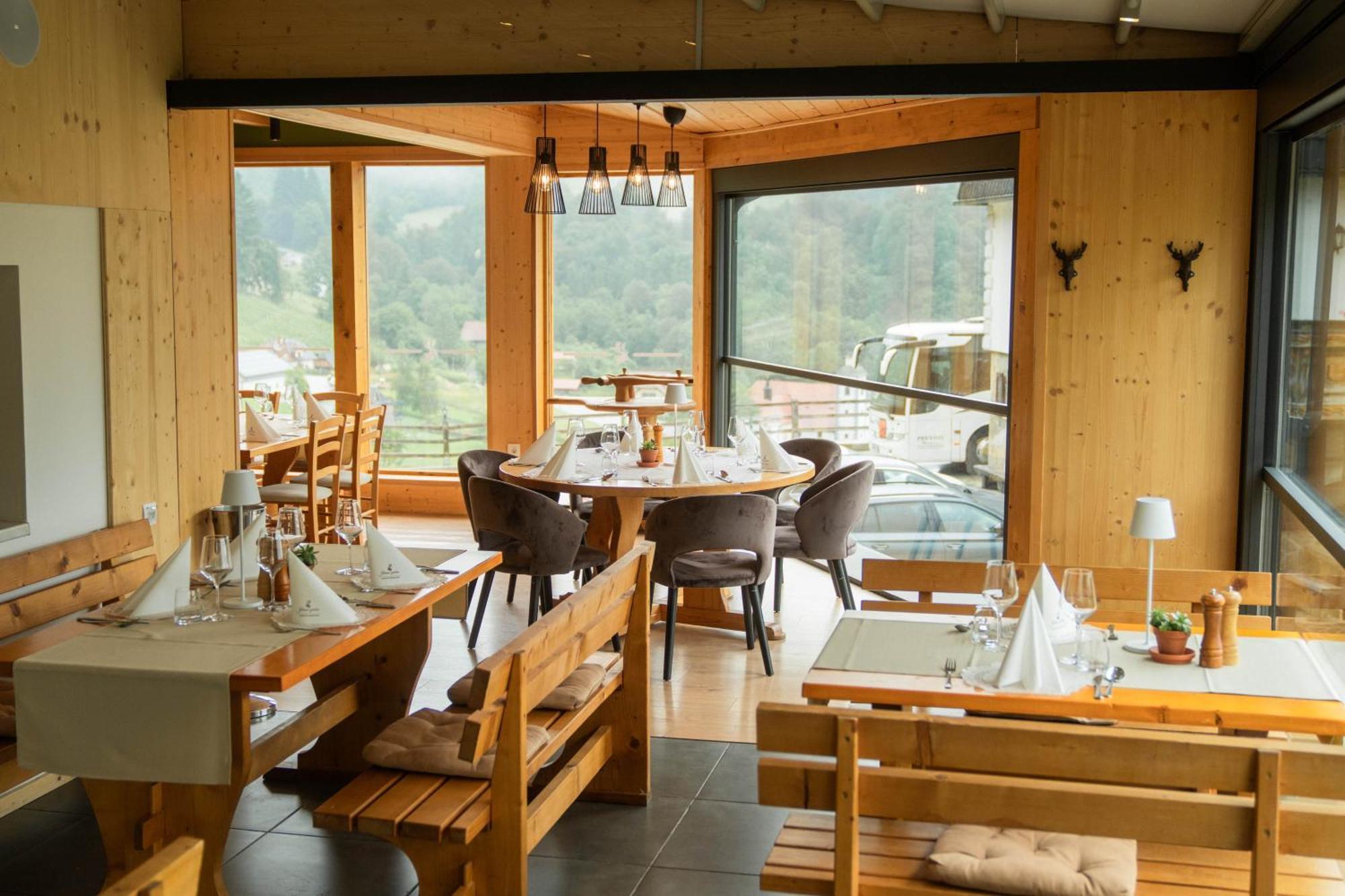Guesthouse Jelenov Greben Podcetrtek Esterno foto