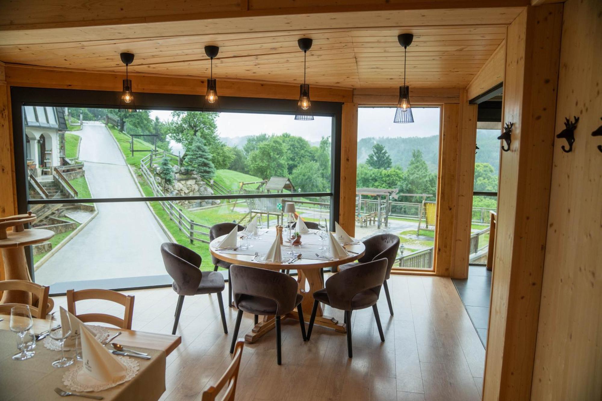 Guesthouse Jelenov Greben Podcetrtek Esterno foto