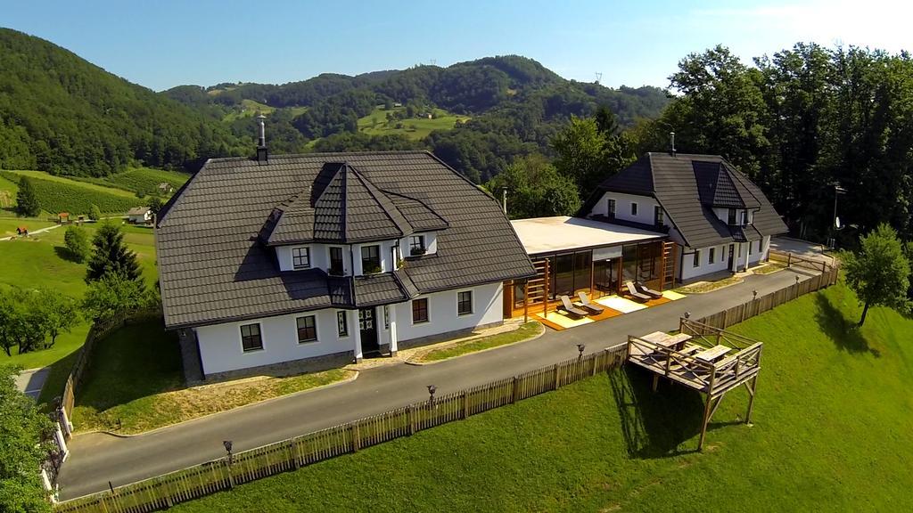 Guesthouse Jelenov Greben Podcetrtek Esterno foto